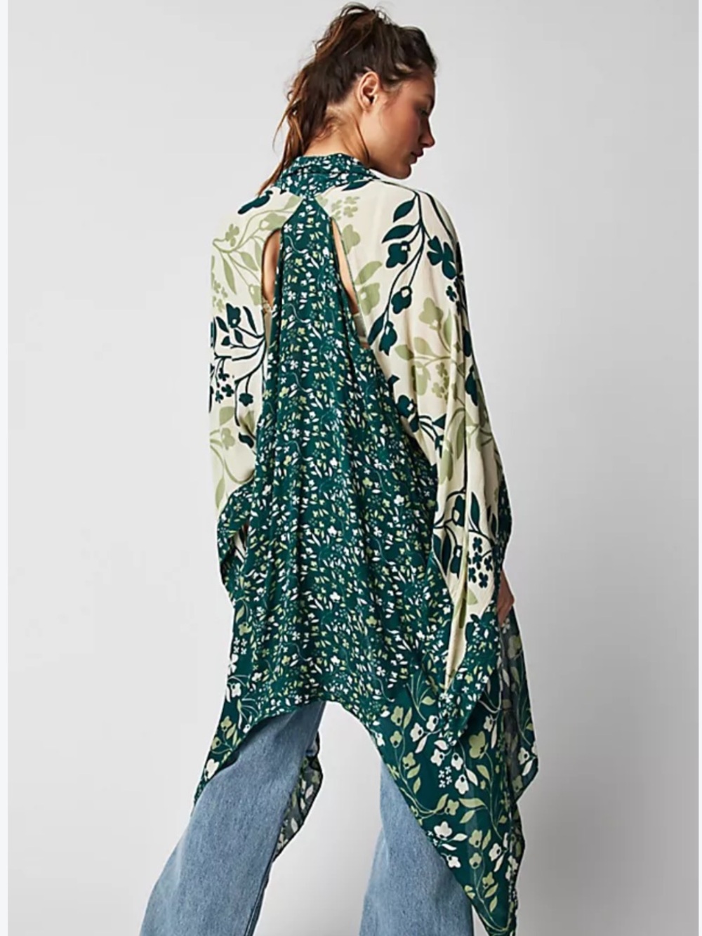 Marley Mixed Print Kimono 
Free
People
NWOT
COLOR- Green Combo